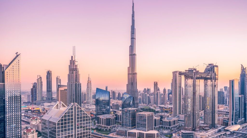 برای قوانین ثبت شرکت در دبی، پرطرف‌دارترین شرکت ها را بشناسید